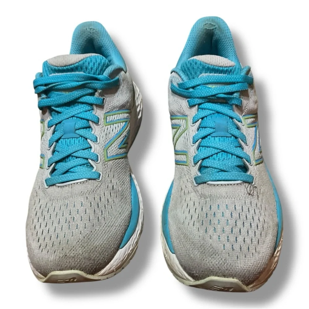 New Balance Fresh Foam Running Shoes Women’s Size 10 Gray Blue Athletic Sneakers